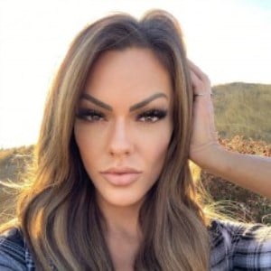 Порнозвезда: Aila Donovan