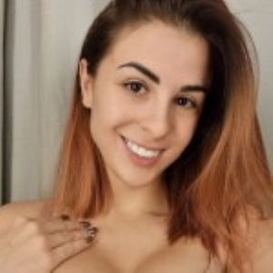 Порнозвезда: AliceKellyXXX