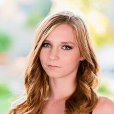 Порнозвезда: Ava Parker