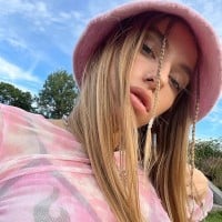 Порнозвезда: Bunny Rabbits (Банни Рэббитс)