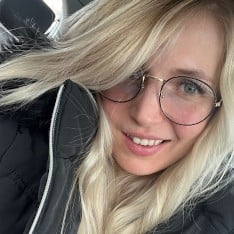 Порнозвезда: Chloe Duval