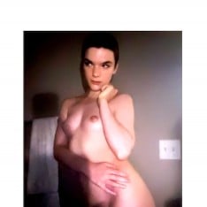 Порнозвезда: Dahlia Red