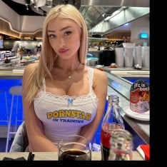 Порнозвезда: Frances Bentley