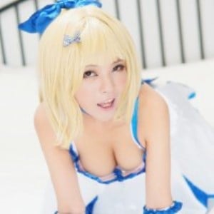 Порнозвезда: LoriCandy