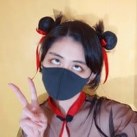 Порнозвезда: Naimi Naimi