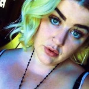 Порнозвезда: Nikki Bash