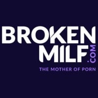 порно студии: Broken MILF