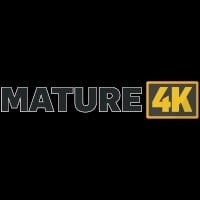 порно студии: Mature 4K