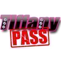 порно студии: TiffanyPass